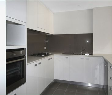 Ground Floor Two-Bedroom Apartment - Photo 5