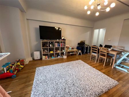 2 bedroom flat to rent - Photo 4