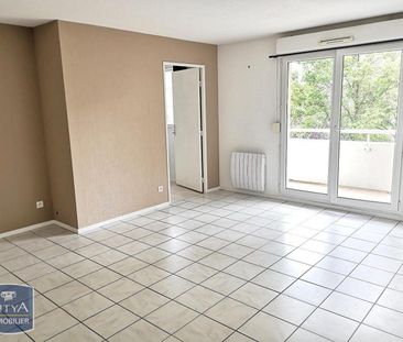 Location Appartement 2 pièces 54m² SOTTEVILLE LES ROUEN 76300 - Photo 2