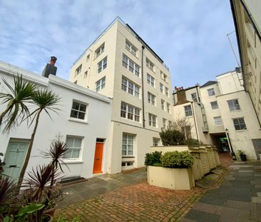 2 Bed Flat, Farman Street, BN3 - Photo 3