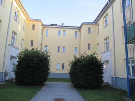 Komfortable 1-Zimmer-Wohnung mit gratis Parkplätzen I Nähe CopaCapana & Schwarzl-See - Photo 1