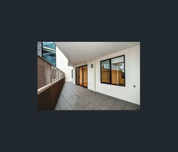 7/81 Warrigal Road, Mentone, Vic 3194 - Photo 4