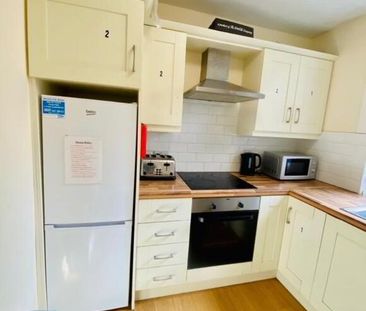 Lisburn Road, Room 3, R4 And R6 - R8 MOST BILLS INCLUDED, Belfast, ... - Photo 6