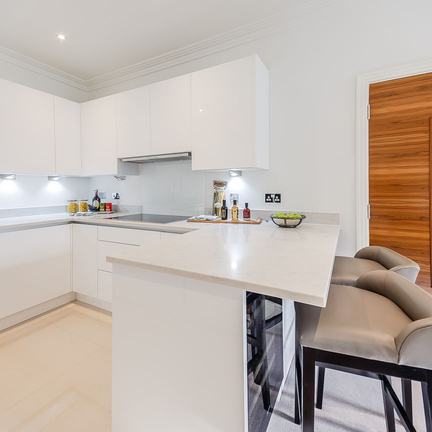 2 bed flat to rent - Photo 1