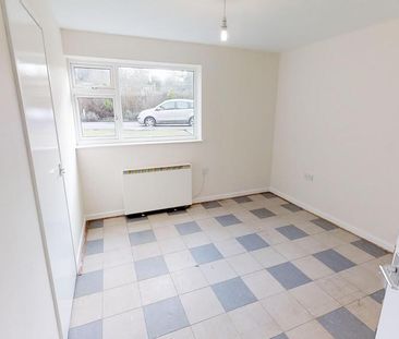 1 bedroom ground floor flat to rent - Photo 5