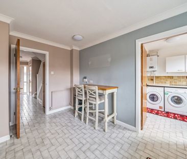 Amis Avenue, Addlestone, Surrey, KT15 - Photo 4
