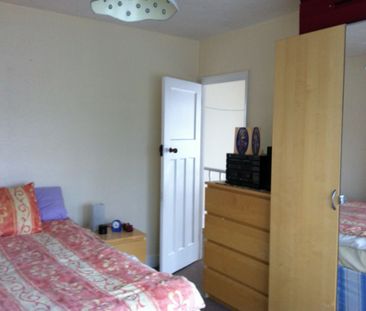 1 Bed Flat, Rusland Park Road, HA1 - Photo 5