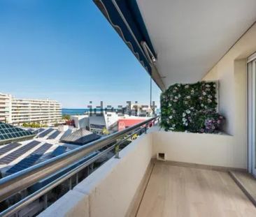 Alquiler de piso en Paseo Javier López - Photo 2