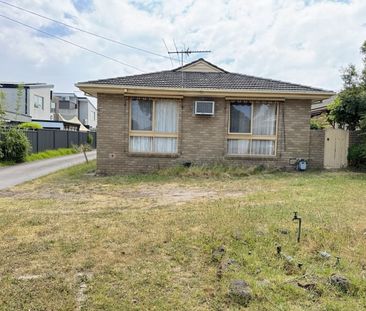 Comfortable Living in Hallam's Heart - Photo 6