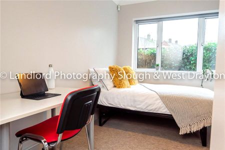 Cobbett Road, Guildford, Surrey, GU2 8EL - Photo 5