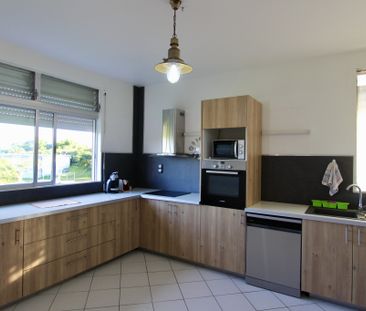 Haut de villa T3 bis, meublé, Calme à Petit-Canal - Photo 5