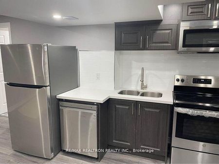 For Lease - 23 Keeble Crescent, Ajax, Ontario - Photo 2
