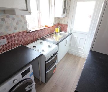 Rosecroft Road, Southall - Photo 6