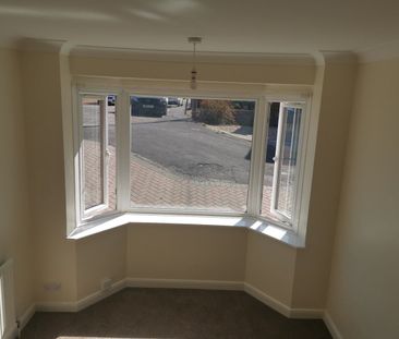 2 Bed Bungalow, Litchfield Crescent, SO18 - Photo 6