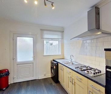 2 bedroom semi-detached house to rent - Photo 1