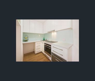 9/1A Spray Street, Parkdale, Vic 3195 - Photo 6