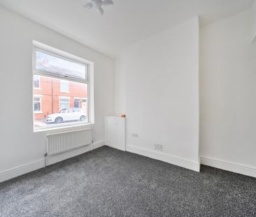 Edith Avenue, Manchester, M14 - Photo 3