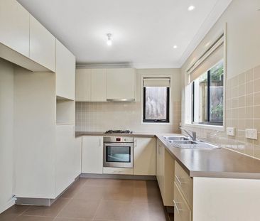 122 Minorca Cct, 2570, Spring Farm Nsw - Photo 2