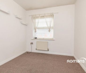 4 bedroom detached house to rent - Photo 5