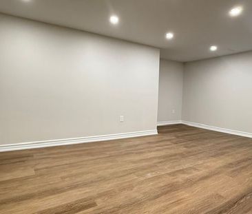 For Lease - 4383 Petrie Court, Niagara Falls, Ontario - Photo 4