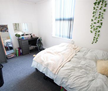 6 bedroom house to rent - Photo 6