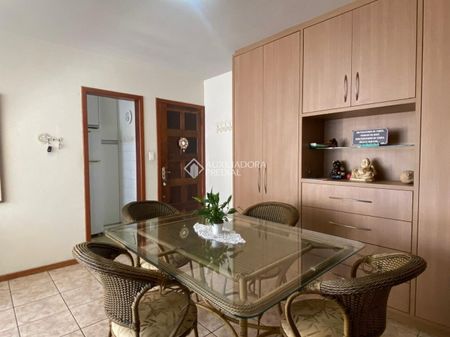 Apartamento com 3 quartos e 65m² para alugar em Abraão, Florianópolis. - Foto 3