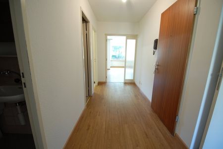 2.5 Zimmer, 62 m², 3. Stock - Photo 3