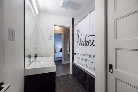 Condo for rent, Montréal (Saint-Laurent) - Photo 4
