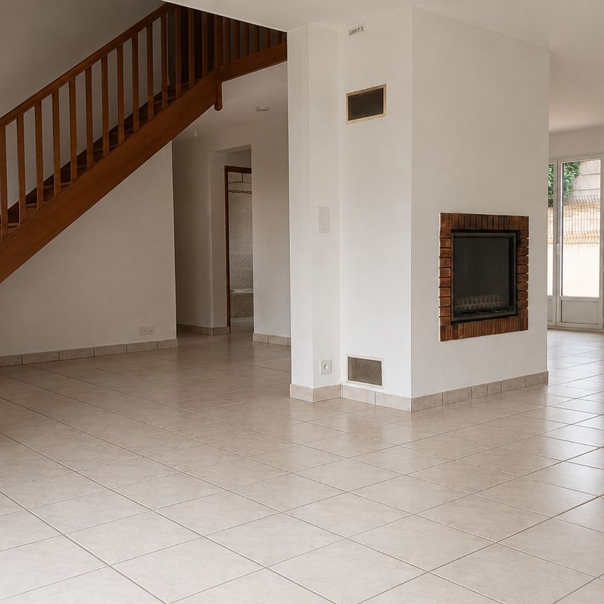Location Maison 5 pièces 126m² - Photo 1