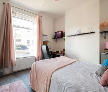 Premium student living! - Photo 6