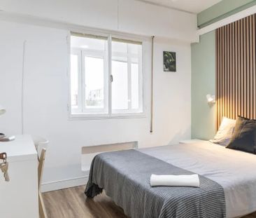 Calle de Emilio Ferrari, Madrid, Community of Madrid 28017 - Photo 6