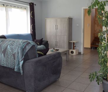 Maison 3 façades sise sur 5 ares 67 ca - Photo 1