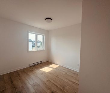 Logement 5 1/2 - Mars 2026 - Photo 4