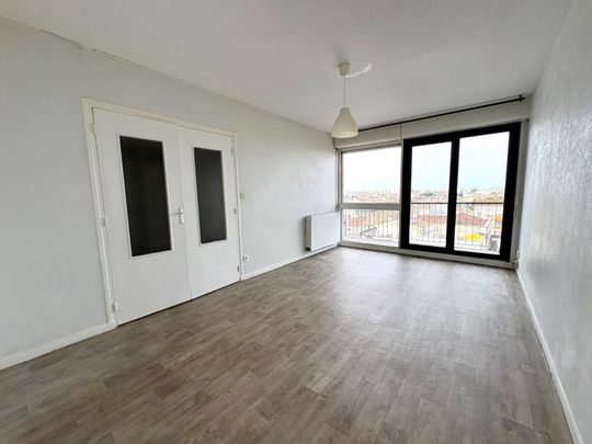 Location Appartement 1 pièce 30m² BORDEAUX 33800 - Photo 1