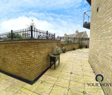 2 bedroom flat to rent - Photo 4