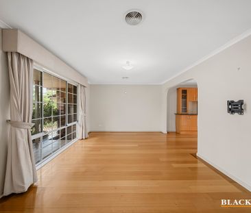 6 Schuler Place, McKellar ACT 2617 - House For Rent | Domain - Photo 3
