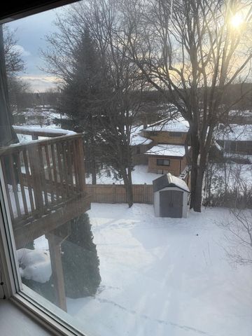 For Lease - 452 Elizabeth Street Unit# Upper, Oshawa, Ontario - Photo 4