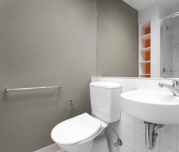 306/9 Earl Street, Carlton, Vic 3053 - Photo 3