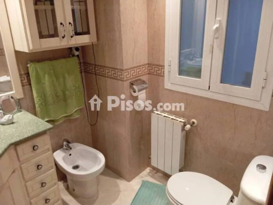 Piso en alquiler en Centro - Photo 1