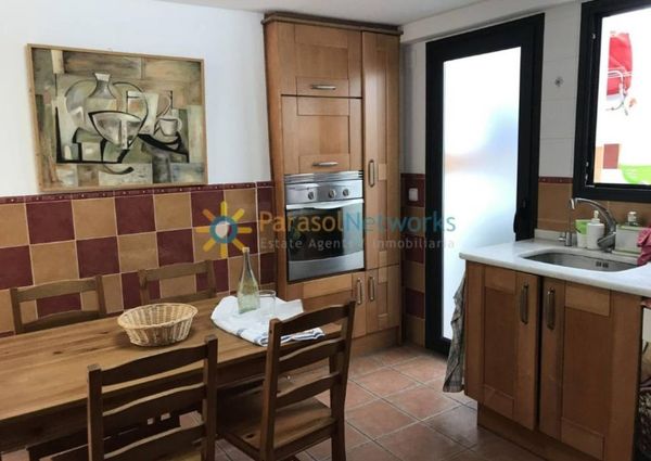 Oliva, Valencian Community 46780