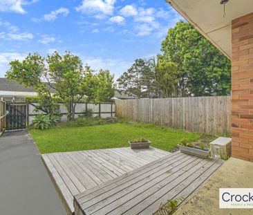 Two Bedroom One Bathroom In Tidy Unit Privately Appointed - Photo 3