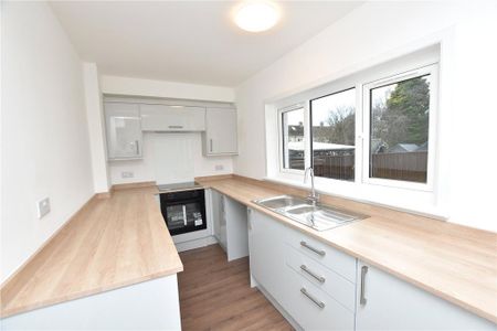 3 bedroom terraced house to rent - Photo 5