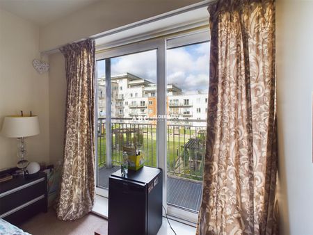 Boulevard Drive, NW9 5JP, London - Photo 2