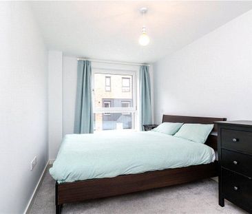 3 bedroom terraced house to rent - Photo 6