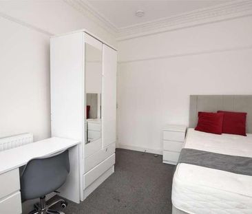 Staple Hill Road, Bristol, Somerset, BS16 - Photo 2