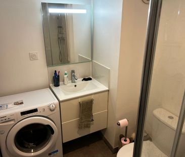 Location Appartement 1 pièce 32m² BORDEAUX 33000 - Photo 6