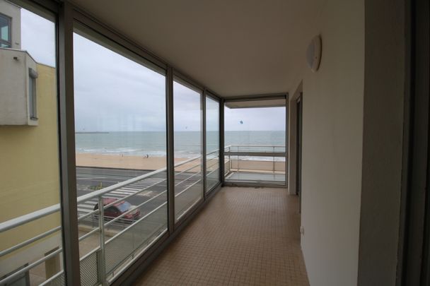 Appartement de 2 pièces à louer à PORNICHET (44380) FACE MER - Photo 1