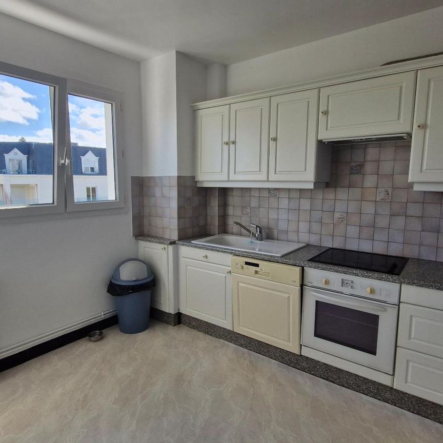 Location Appartement 3 pièces 82m² LE HAVRE 76620 - Photo 1