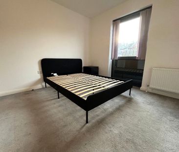 Apt 4 94 Sunnyside Street, Belfast BT7 3EG - Photo 4