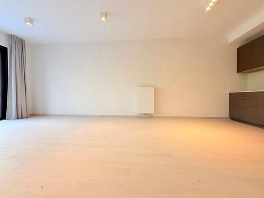 Appartement te huur - Foto 1